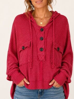 Bucket List Oversized Hooded Textured Knit Pullover Red Medium Made in USA